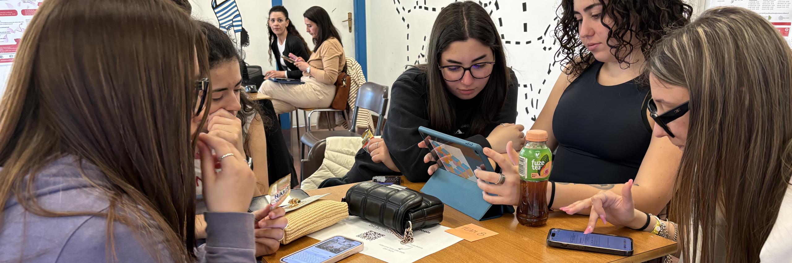 Coding Girls Prower Up, hackathon a Napoli