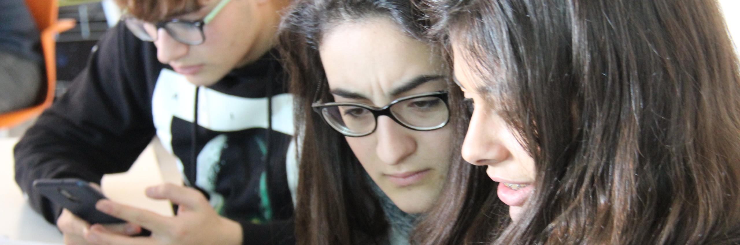  Smart & Safe con Ital.IA Lab for School. Il contributo dei volontari Microsoft