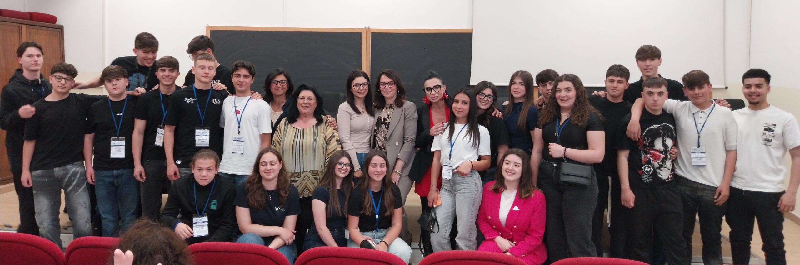 L’hackathon "Coding Girls & Women" premia il talento e l’innovazione