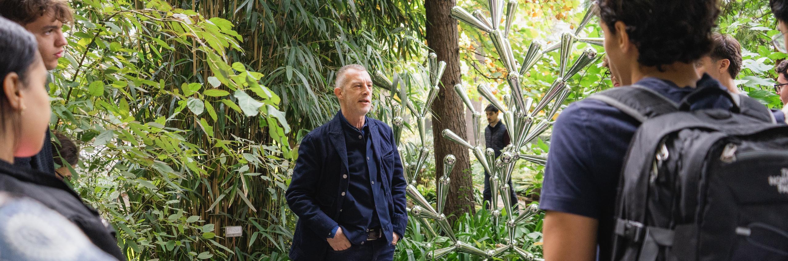 Le opere di Loris Cecchini negli orti botanici di Milano e Roma
