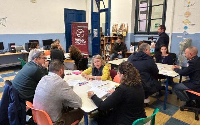 Vivi Internet, al meglio, speed date educativo