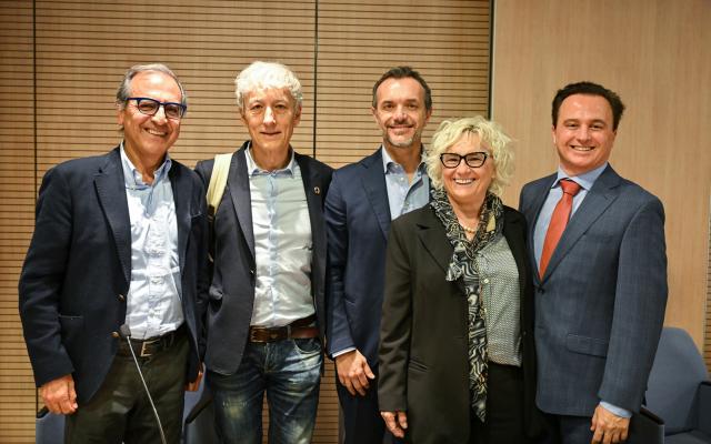 Alfonso Molina (FMD), Riccardo Luna, Vincenzo Esposito (Microsoft), Carla Masperi (SAP) e Mario Sturion (J&J)