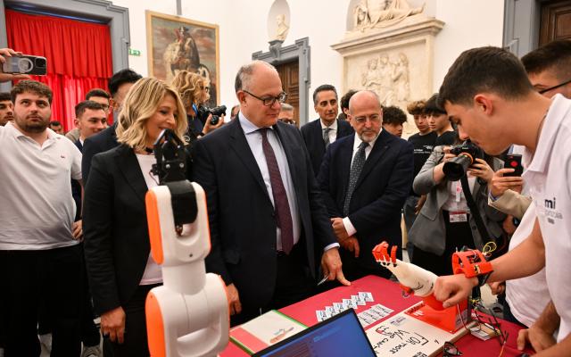  team P.A.C. Tech con il sindaco Gualtieri