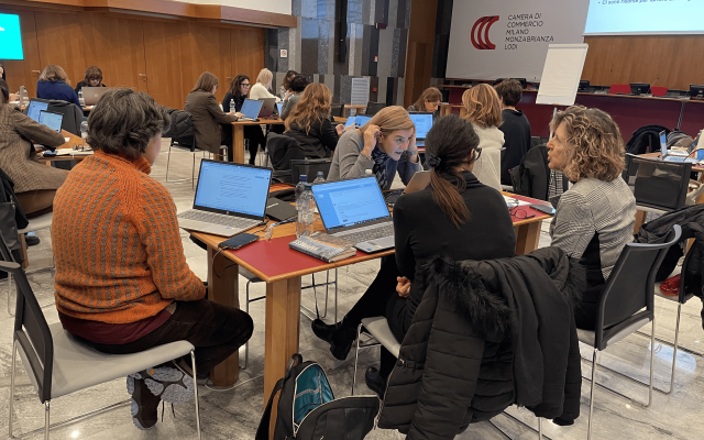 Intelligenze al femminile nell'IA