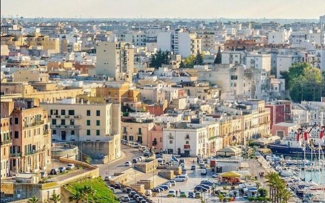 A Brindisi l’IA entra in azienda