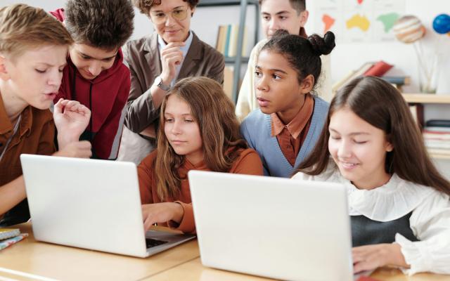 Breaking Barriers, un’opportunità educativa per docenti consapevoli