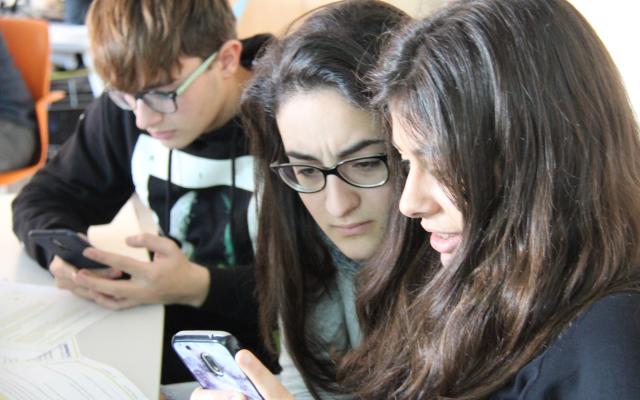  Smart & Safe con Ital.IA Lab for School. Il contributo dei volontari Microsoft