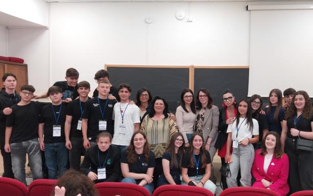 L’hackathon "Coding Girls & Women" premia il talento e l’innovazione