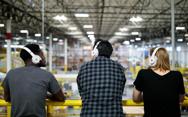 Make it Real: 40 studenti in visita allo stabilimento di Novara