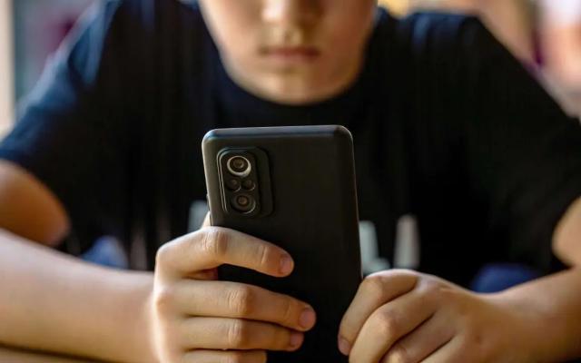 Media e minori: la riflessione di Mirta Michilli su Agenda Digitale