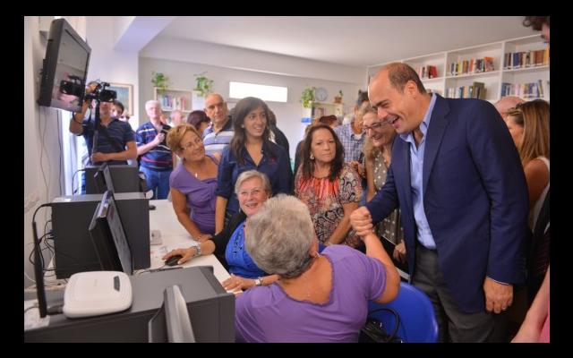 A-scuola-di-internet-i-nonni-imparano-dai-nipoti-587x365.jpg